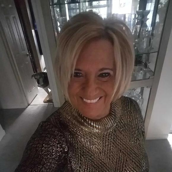 Meet your Posher, Jerri - Picture 1 of 1